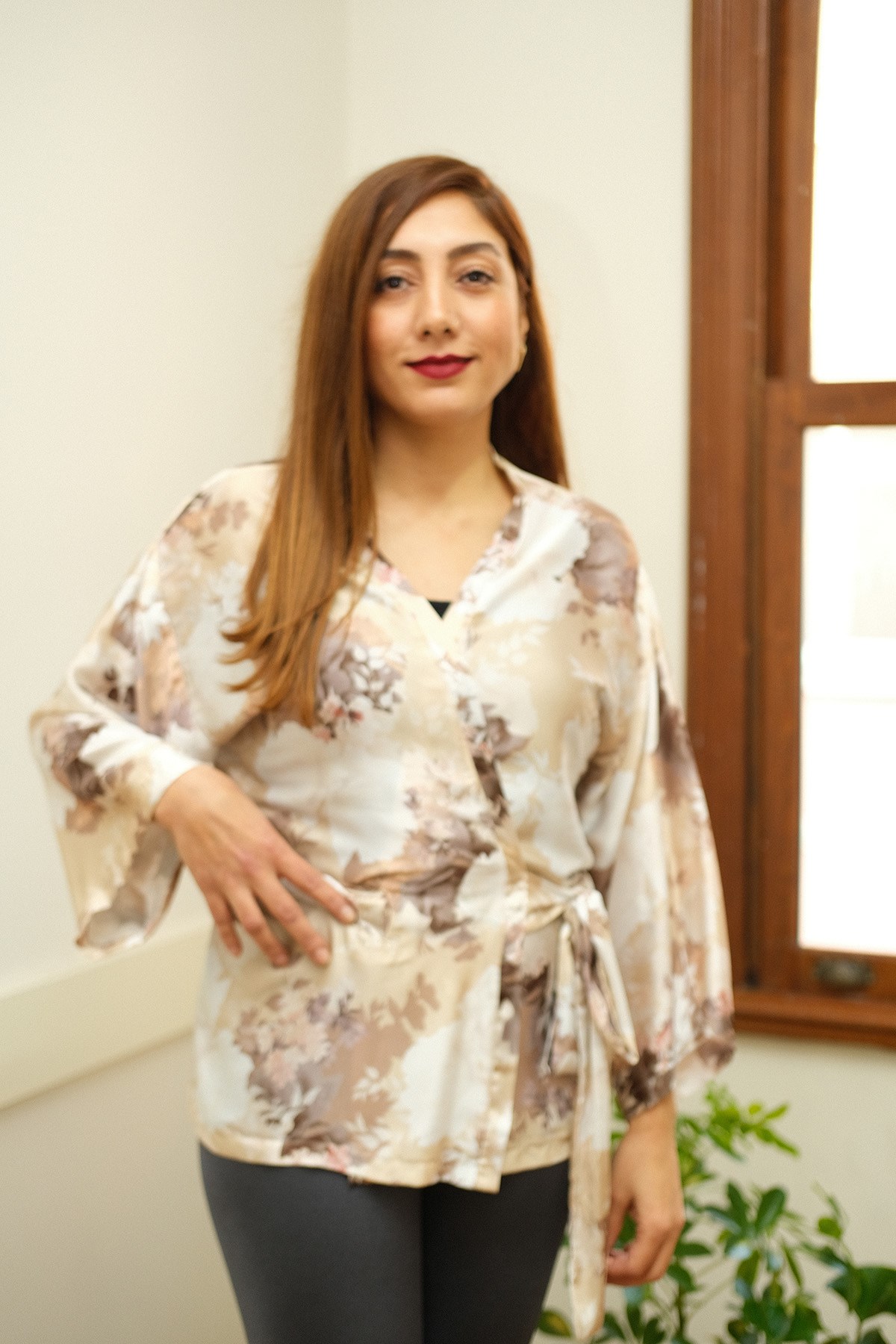 Lapiz%20İpek%20Saten%20Kısa%20Kimono%20Ceket