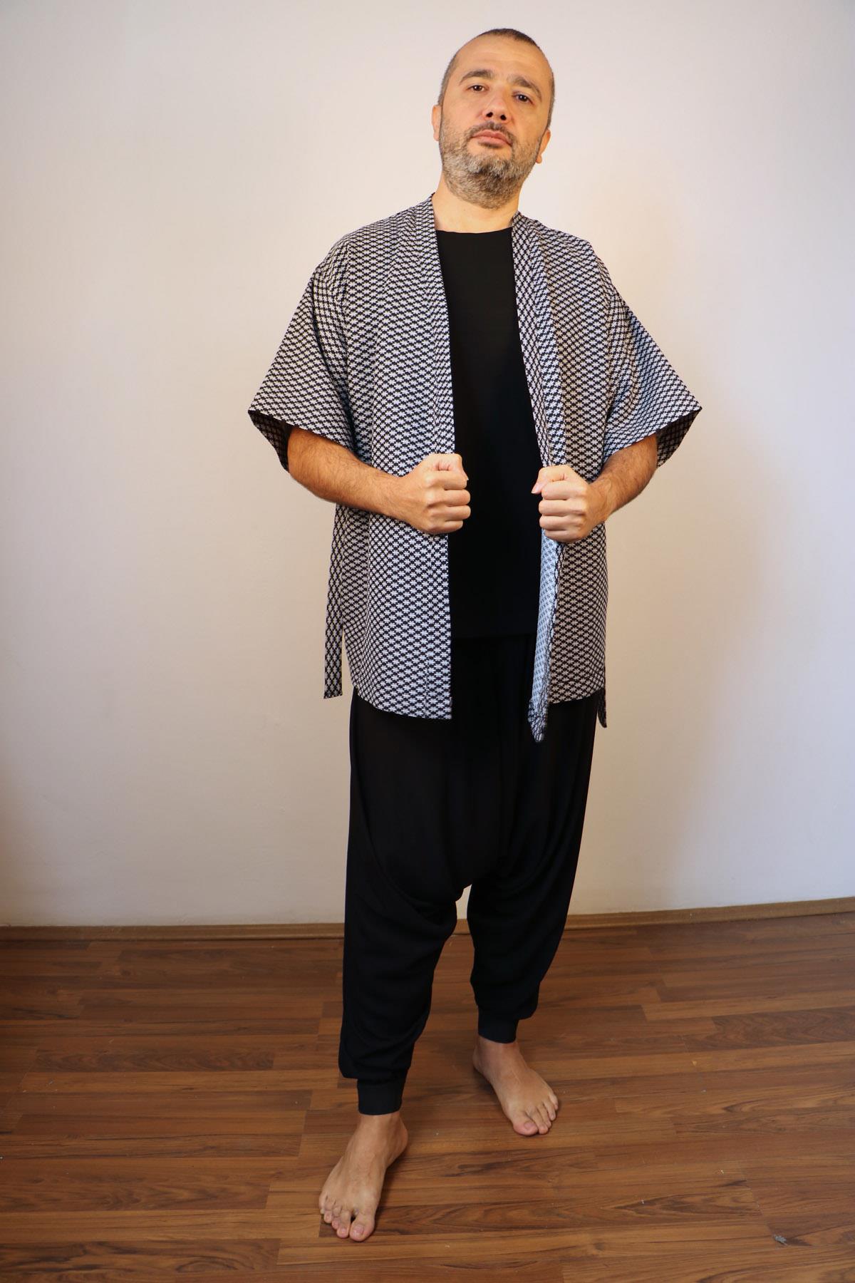 Lapiz%20Unisex%20Siyah-Beyaz%20Desenli%20Kısa%20Kimono%20Ceket