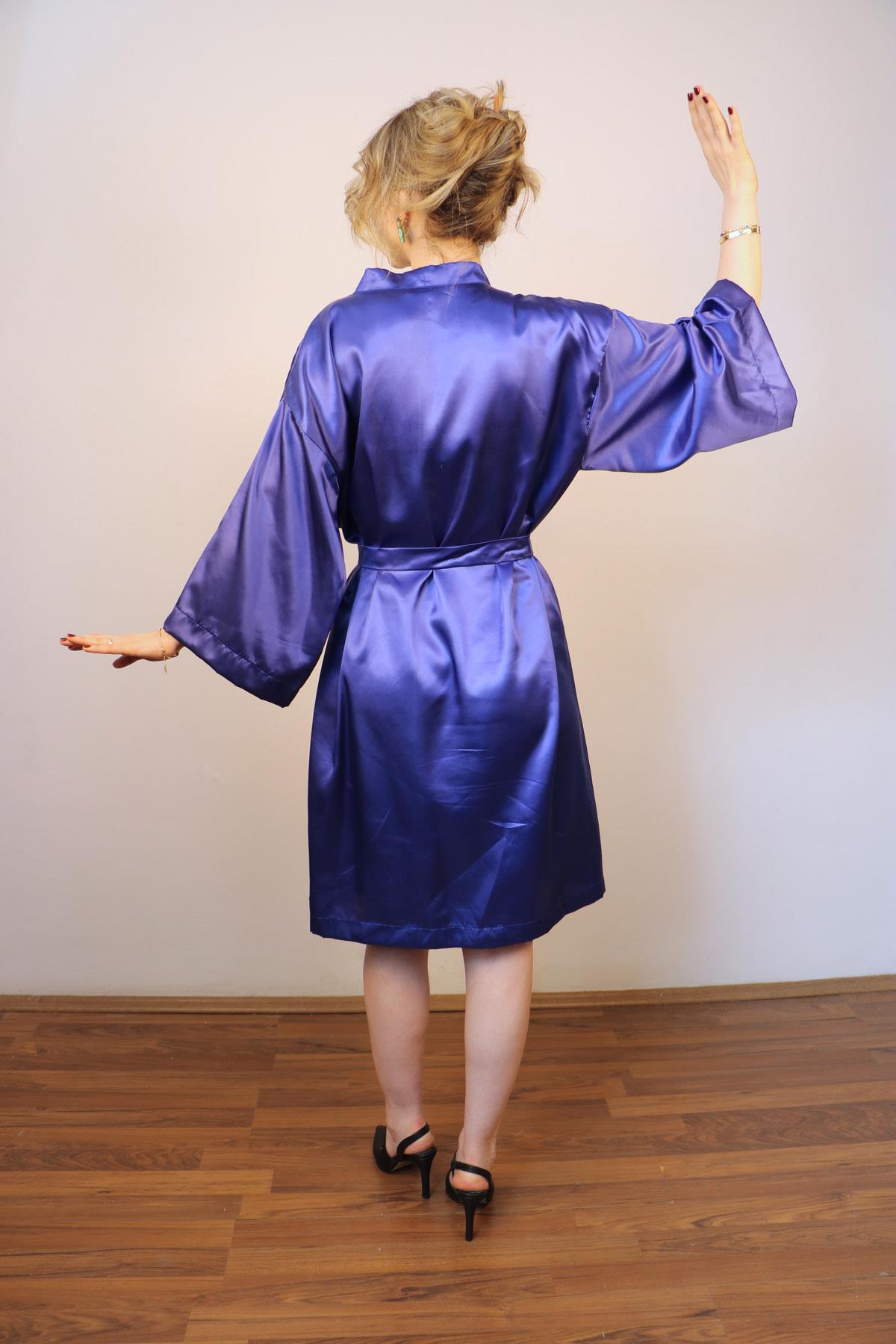 Lapiz%20Mavi%20Saten%20Kumaş%20Kimono%20Elbise